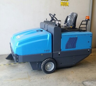 Barredora diesel conductor sentado PB160 DK