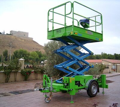 Plataforma elevadora de tijera remolcada 8 m