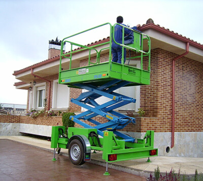 Plataforma elevadora de tijera remolcada 9,5 m